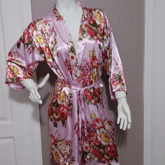 Other - - Woman's cute robe